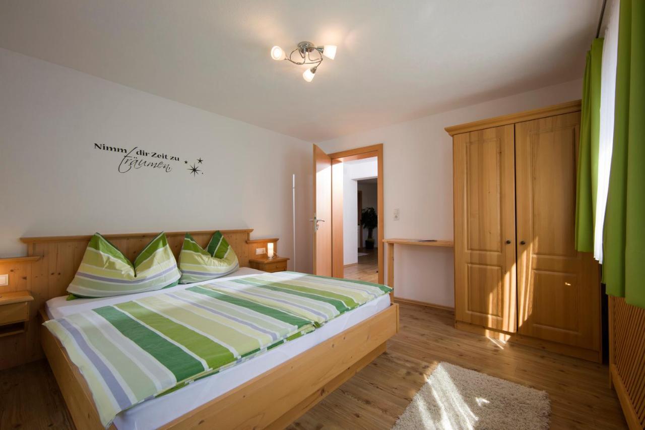 Berghof Geisler Aparthotel ฟิงเคนแบร์ก ภายนอก รูปภาพ